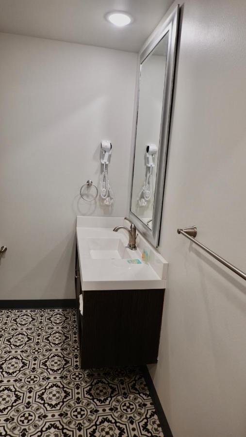 Heritage House Inn 小岩城 外观 照片